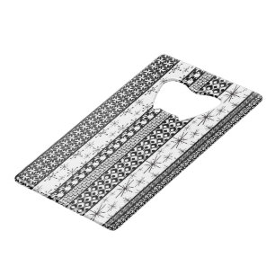 Black & White Retro Pattern Stripes 1 Credit Card Bottle Opener