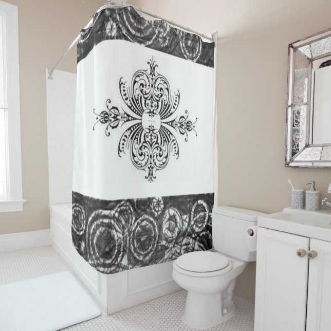 Black white showercurtain (In Situ)