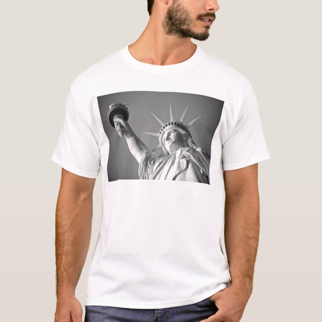 Black White Statue of Liberty T-Shirt (Front)