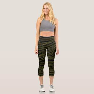 BLACK ZEBRA PATTERN  CAPRI LEGGINGS