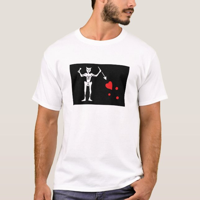 Blackbeard Pirate FLag T-Shirt (Front)