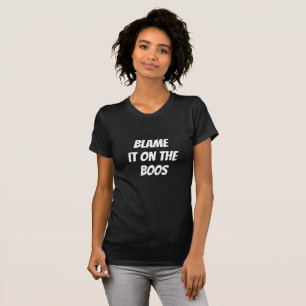 Blâmez-le sur le T-shirt BOOS Halloween