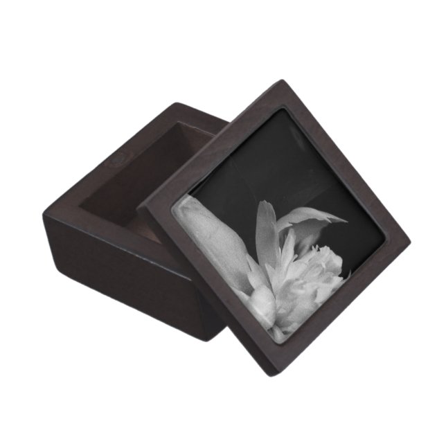 Blanc Keepsake Box (Opened)
