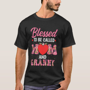 Blessed To Be Called Mom And Granny Floral Heart M T-Shirt