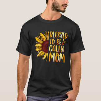 Blessed To Be Called Mom Cute Sunflower Women Moth T-Shirt