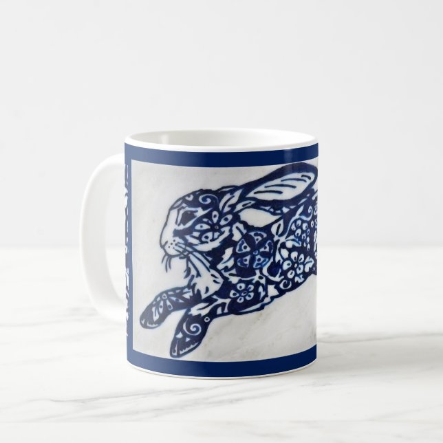 Bleu & Blanc Oriental Rabbit Designer Café Mug (Devant gauche)