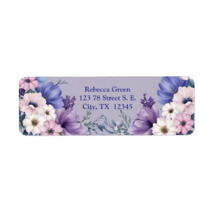 Bleu, blanc, rose et pourpre délicats fleurs estiv