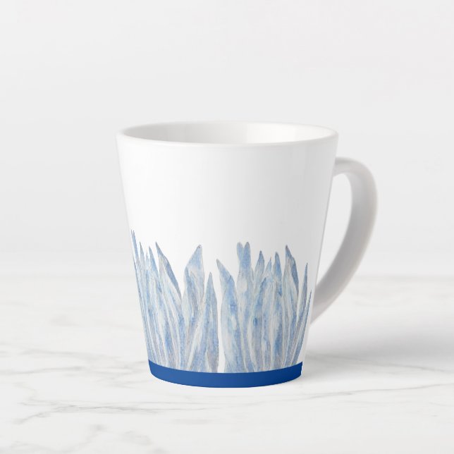 Bleu Chalk Sticks sur une petite Mug en latte (Angle droit)