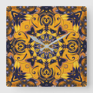 Bleu de coeurs de flamme et horloge murale d'or