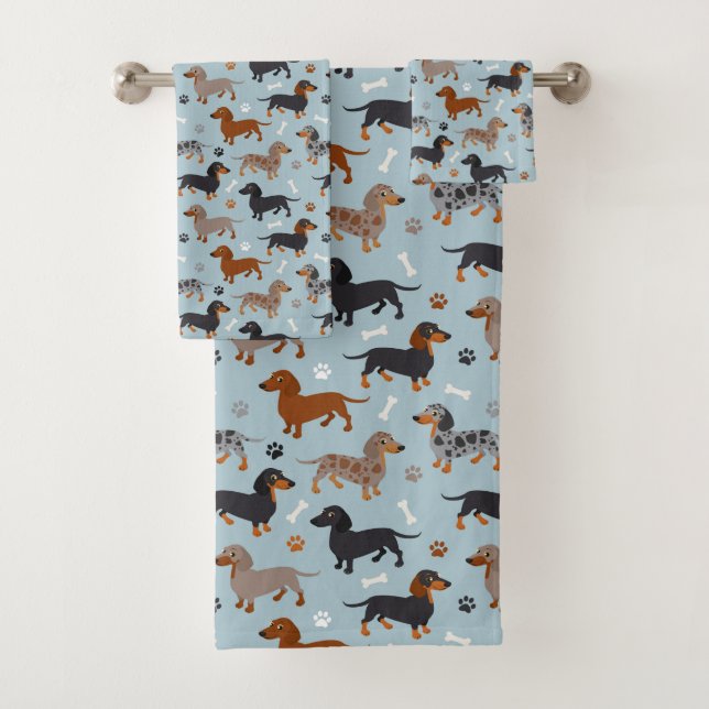 Bleu de motif de pattes et d'os de teckel (En situation)