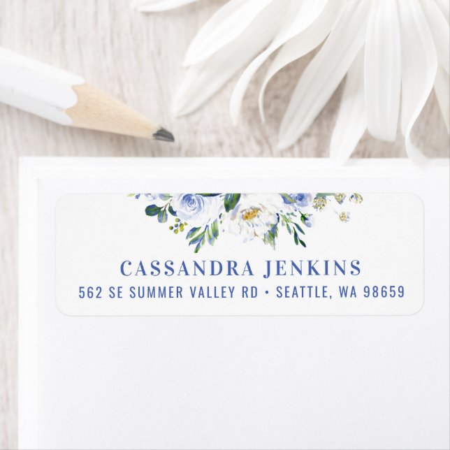 Bleu Floral Rose Graduation (En situation)