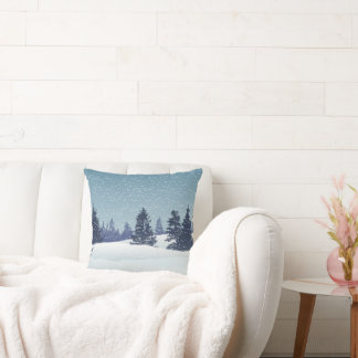 Bleu Noël Snowy Paysage Jeter Oreiller