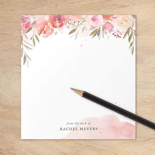 Bloc-note Blush Bouquet Nom personnalisé Monogramme (Créateur téléchargé)