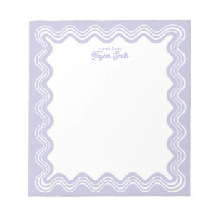 Bloc-note Bordure de ligne ondulée Lilas et nom personnalisé