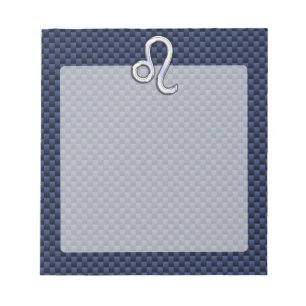 Bloc-note Chrome comme signe du zodiaque Lion sur fond en fi