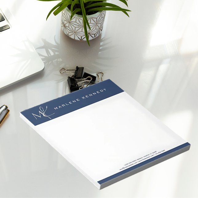 Bloc-note Élégant Monogramme Personnalisé Argent sur Fond Bl (Créateur téléchargé)