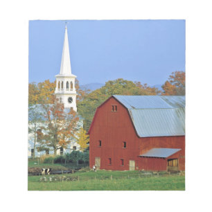Bloc-note États-Unis, Vermont, Peacham. Une grange rouge et