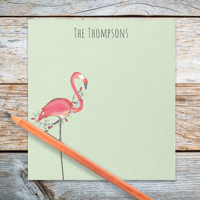 Bloc-note Fêtes de Noël Éclairage Flamant rose rose mignon (Christmas cute pink flamingo with colorful string lights custom notepad. )