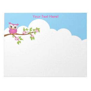 Bloc-note Fille mignonne de hibou sur un bloc - notes de