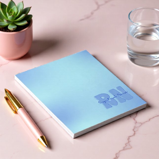 Bloc-note Infirmière inscrite en bleu (Registered Nurse RN Minimal Embossed-Style Blue Notepad)