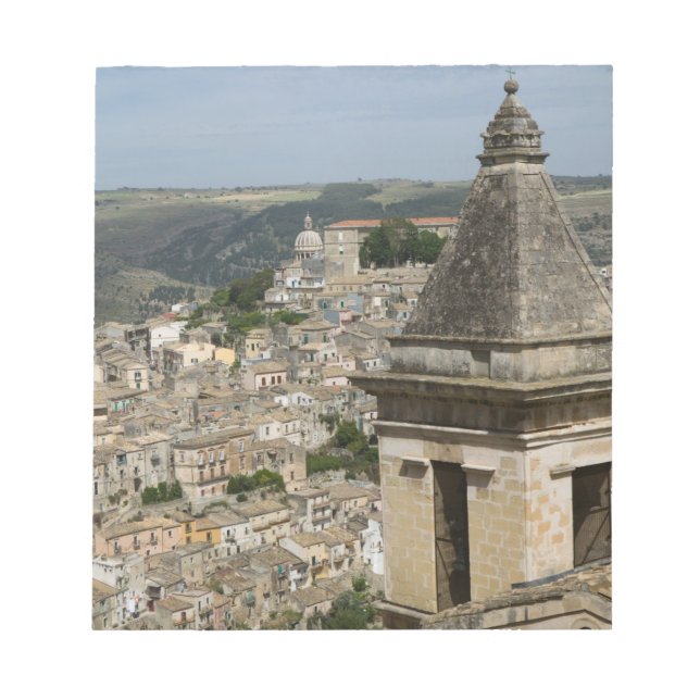 Bloc-note ITALIE, Sicile, RAGUSA IBLA : Town View et Père No (Devant)
