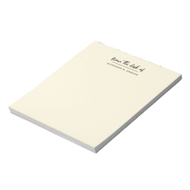 Bloc-note Jaune Pâle De La Part De Nom De Script Simple (Tourné)