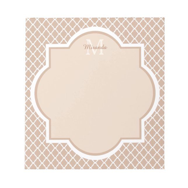 Bloc-note Monoggramme de Quatrefoil Preppy Tan avec nom (Devant)