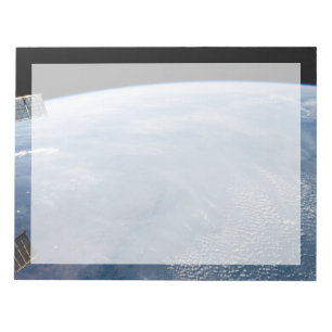 Bloc-note Une Bombe De Fumée Sur L'Afrique Tropicale Du Sud.