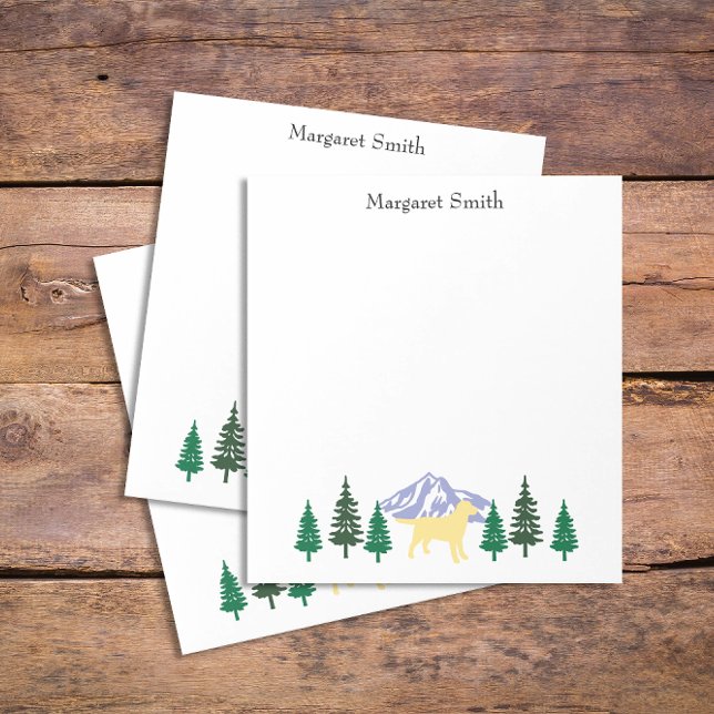 Bloc-notes À feuillage persistant Arbres du Labrad (Personalized Yellow Labrador Outline Evergreen Trees Design Notepad for Labrador Owners. )