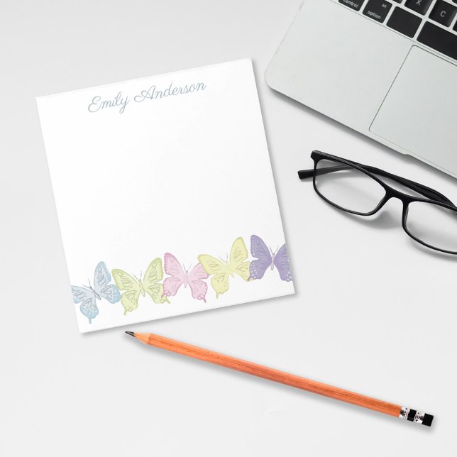 Bloc-notes Pastel de 5,5 po x 6 po - 40 pages (Pastel butterflies custom notepad.)