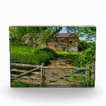 Abandoned Farmhouse in Bradley, Huddersfield
