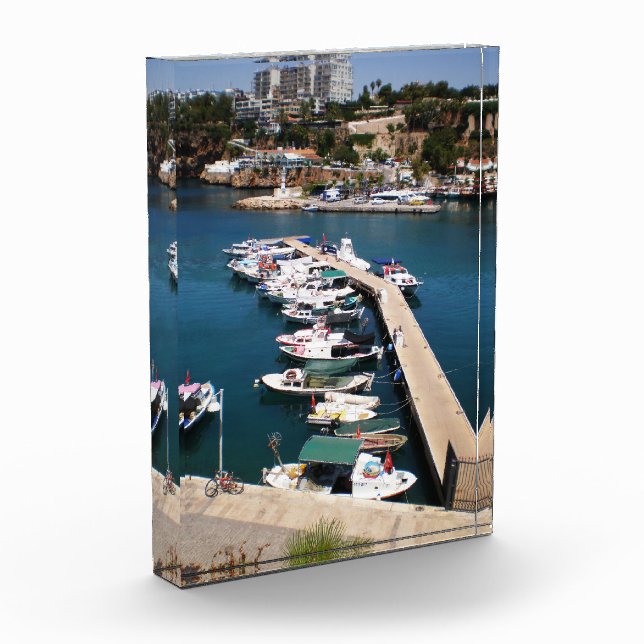 Bloc Photo Baie avec bateaux de croisière dans la vieille vil (Gauche)