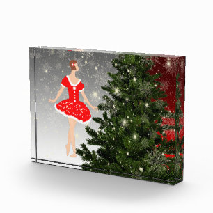 Bloc Photo Belle ballerine en robe rouge