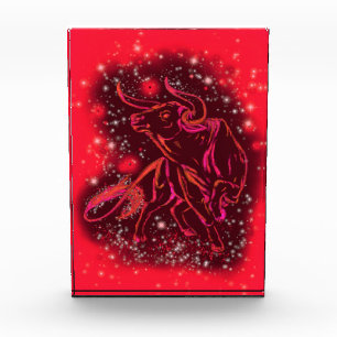 Bloc Photo Blocage Photo Bull Courant À Red Starry Night