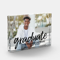 Image de graduation tendance avec lettres brossées