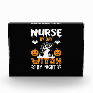 Bloc Photo Infirmière d'Halloween par sorcière de jour par nu