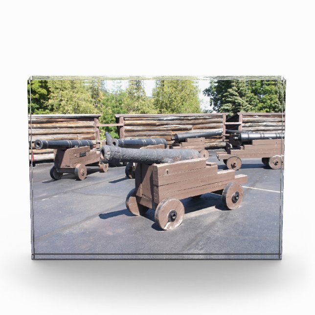 Bloc Photo Une collection de canons Photo Block (Devant)