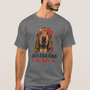 Bloodhound Mama Dog Bandana Dog Lover Gifts T-Shirt