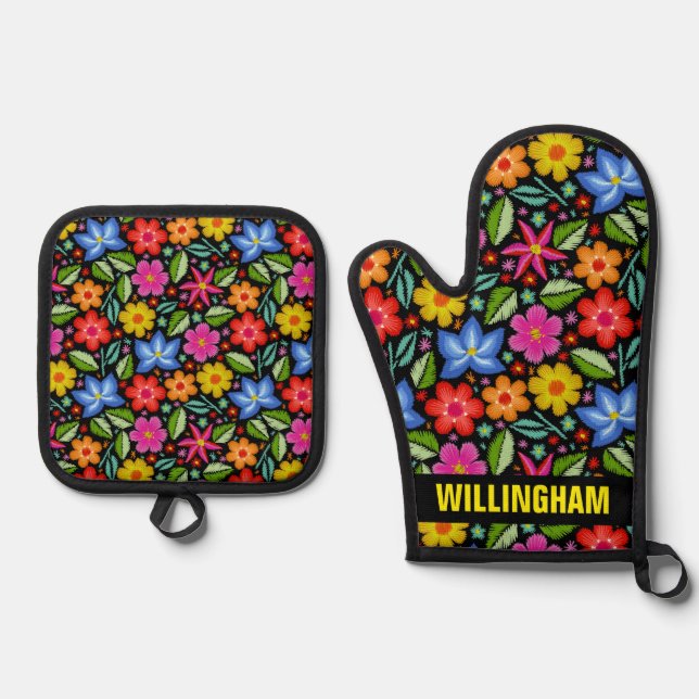 Blooming Beautiful  Oven Mitt & Pot Holder Set (Front)