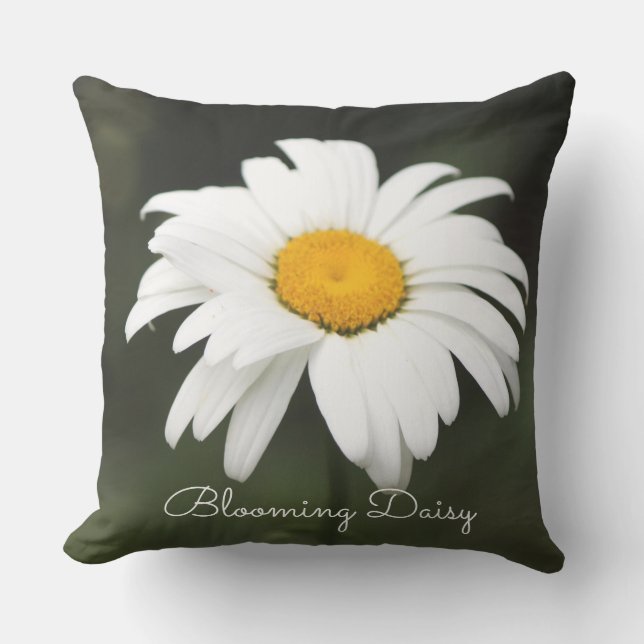 Blooming Daisy Throw Pillow (Front)