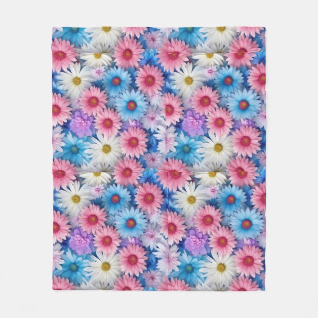 Blooming Dreams: Cozy Floral Fleece Blanket (Front)