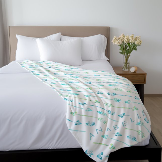 Blue and Green Arrows Pattern Fleece Blanket (Creator Uploaded)