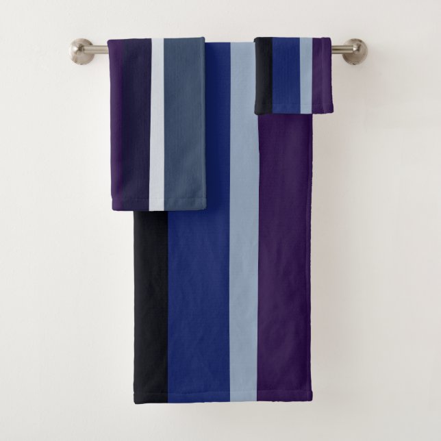 Blue and Purple Abstract Stripes Bath Towel Set (Insitu)