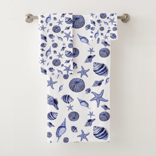 Blue and white allover seashells bath towel set (Insitu)