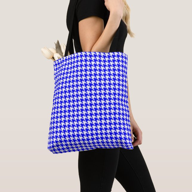 Blue and White Geometric Houndstooth Pattern Tote Bag (Close Up)