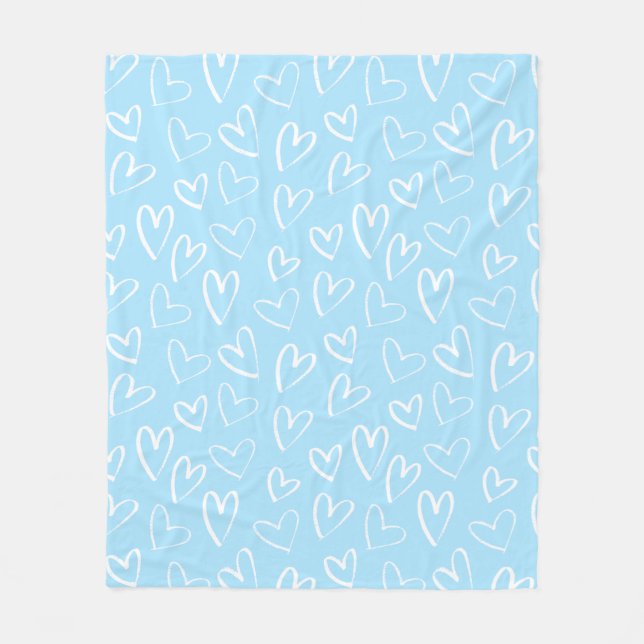 Blue and white heart pattern  fleece blanket (Front)