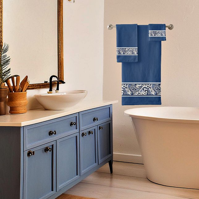 Blue and white paisley bath towel set (Creator Uploaded)