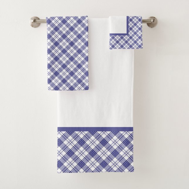 Blue And White Plaid Bath Towel Set (Insitu)