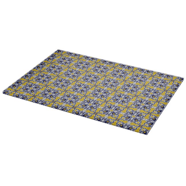 blue and yellow tile cutting board (Corner)