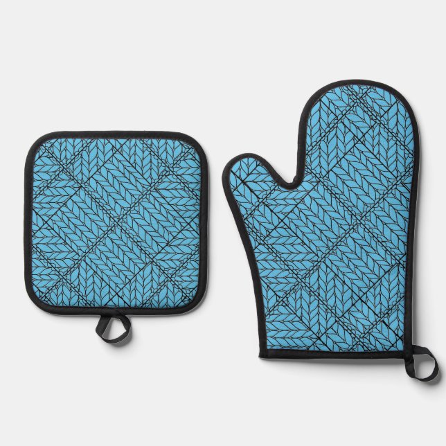 BLUE ARGYLE KNIT Oven Mitt & Pot Holder Set (Front)